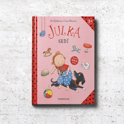 Julka sedí Julka sedí